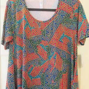 BNWT Medium Perfect T